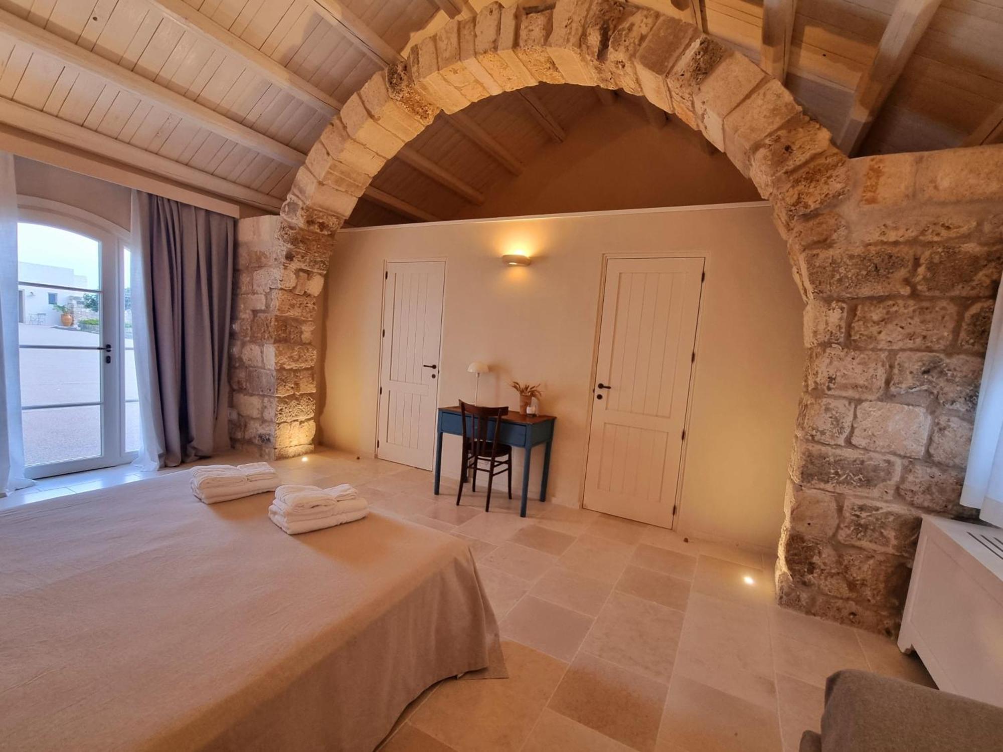 Masseria Vaccaro By Raro Villas - Self Check-In 布林迪西 客房 照片