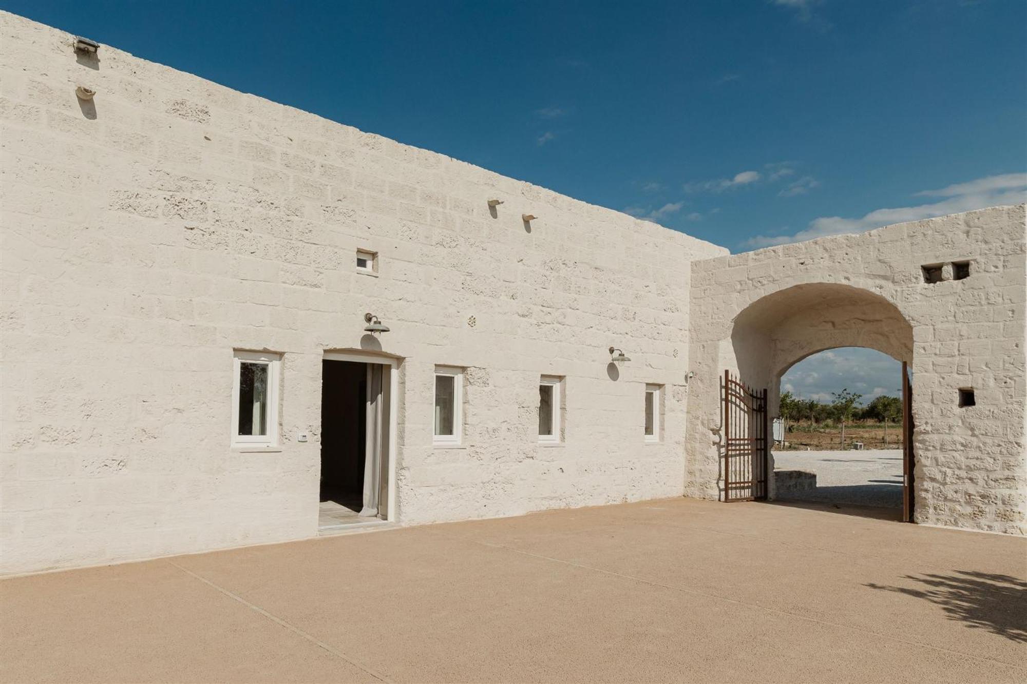 Masseria Vaccaro By Raro Villas - Self Check-In 布林迪西 外观 照片